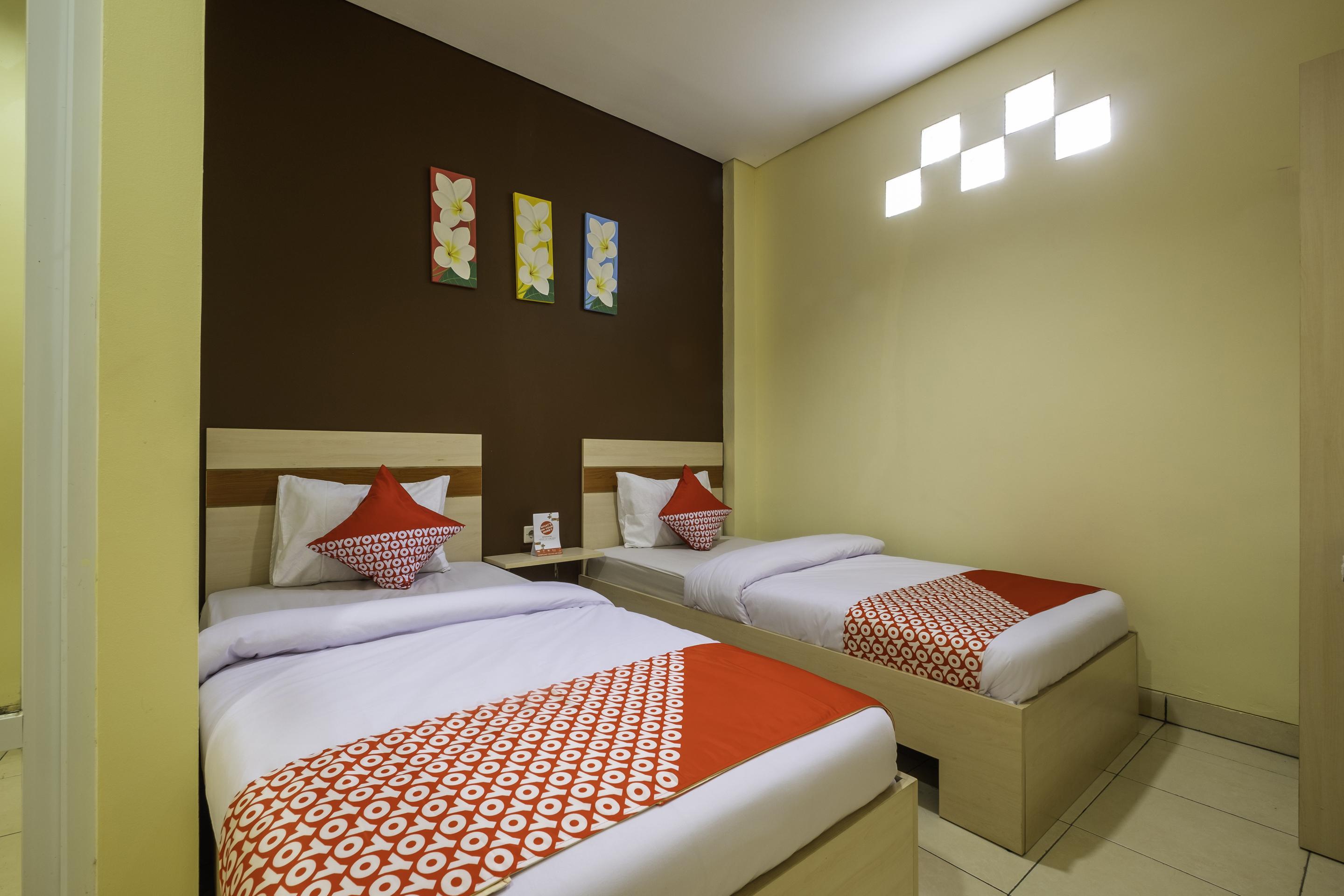Oyo 2947 Cluster Harris Home Stay & Kos Cimindi Luaran gambar